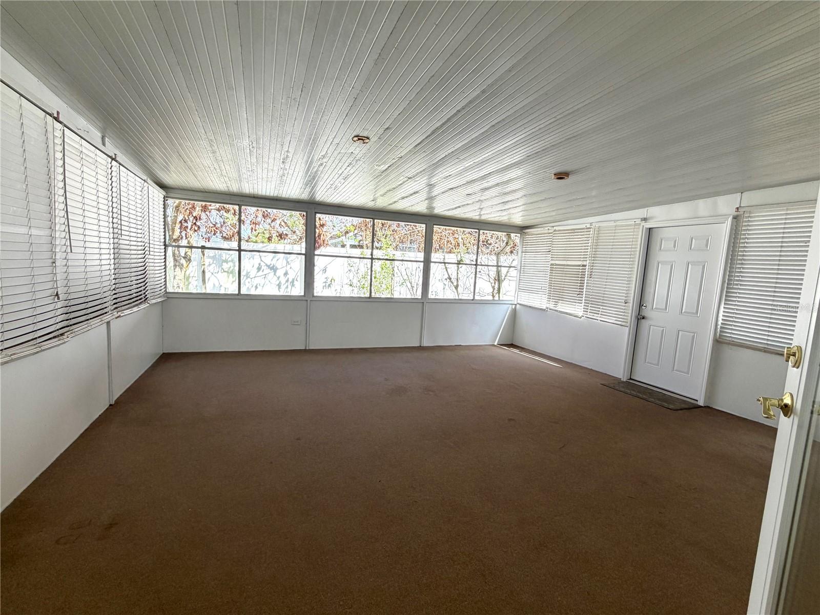 Image 15 of 19 For 9176 Fort Jefferson Boulevard