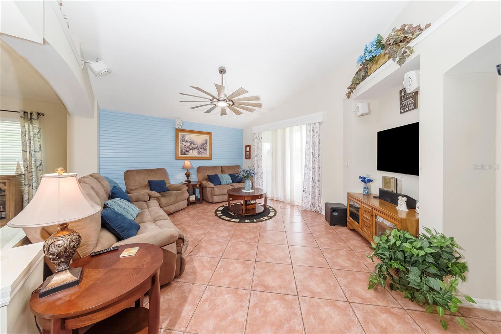 Image 9 of 27 For 2679 Alamosa Place