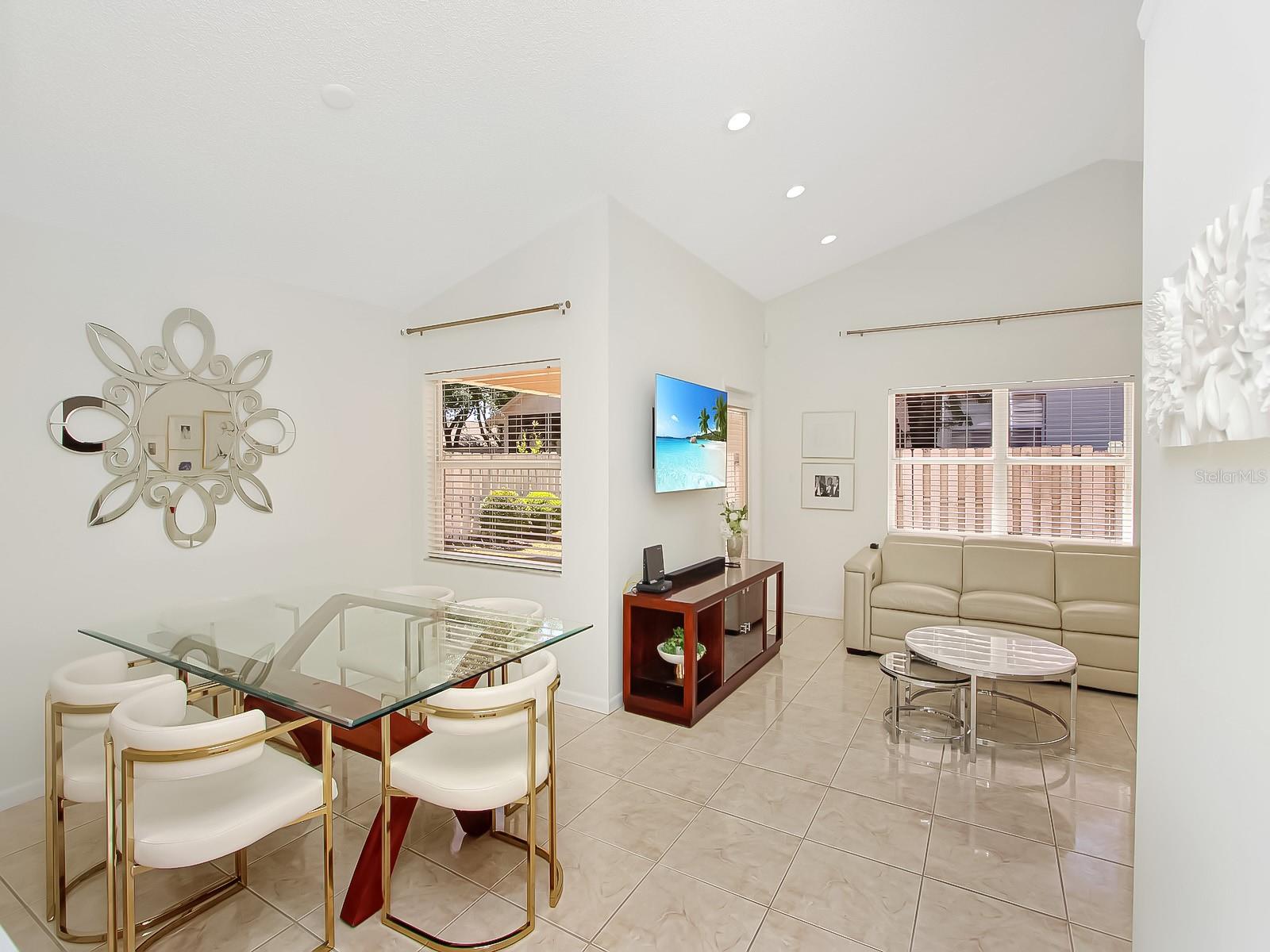 Image 12 of 45 For 4122 Tunitas Court