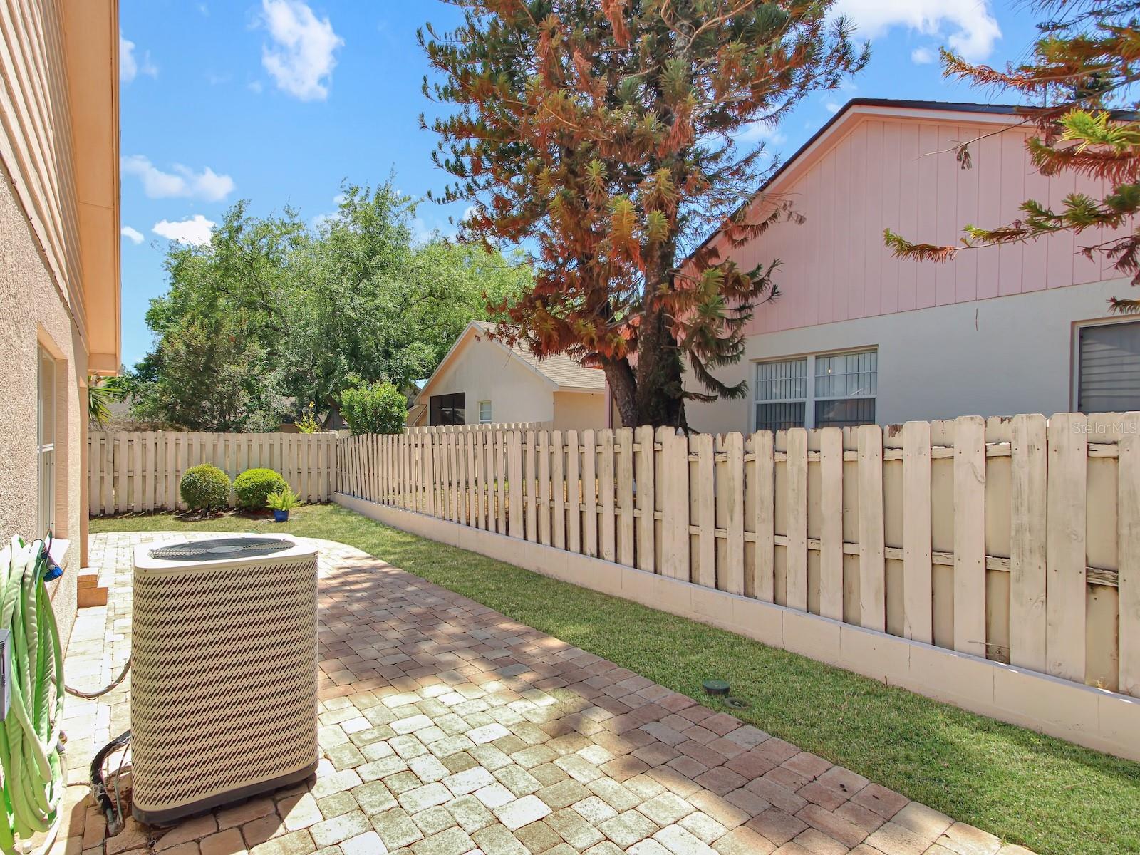 Image 31 of 45 For 4122 Tunitas Court