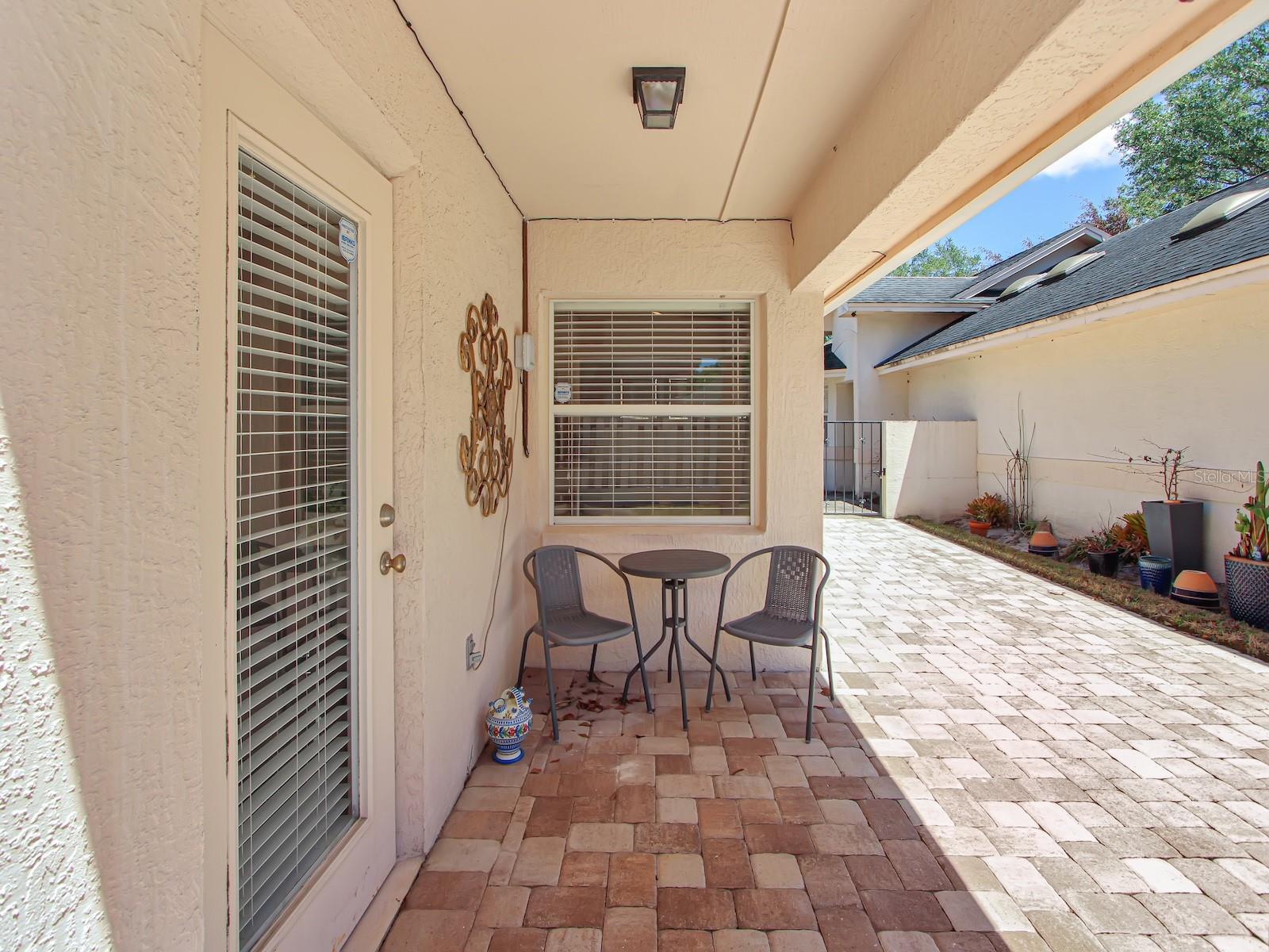 Image 34 of 45 For 4122 Tunitas Court