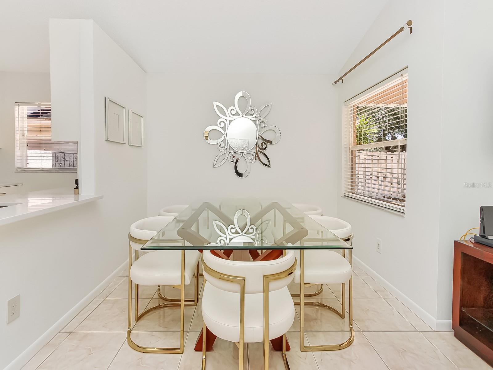 Image 9 of 45 For 4122 Tunitas Court