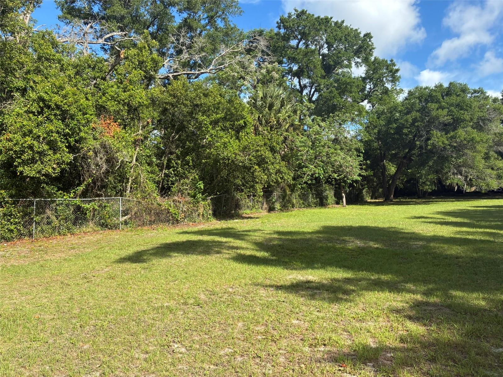 Image 11 of 13 For 3752 Orange Blossom Trail