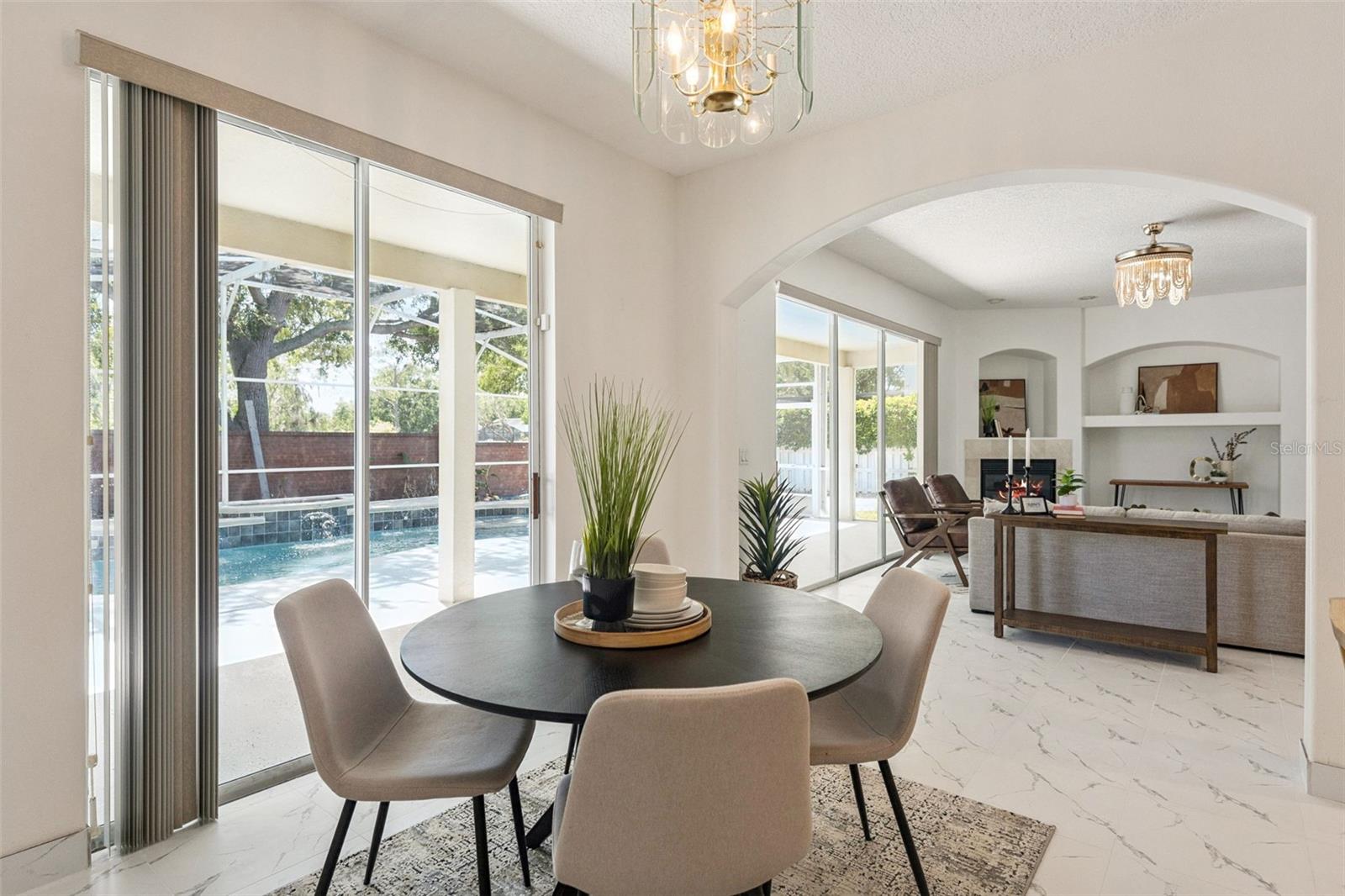 Image 17 of 52 For 2205 Wintermere Pointe Drive