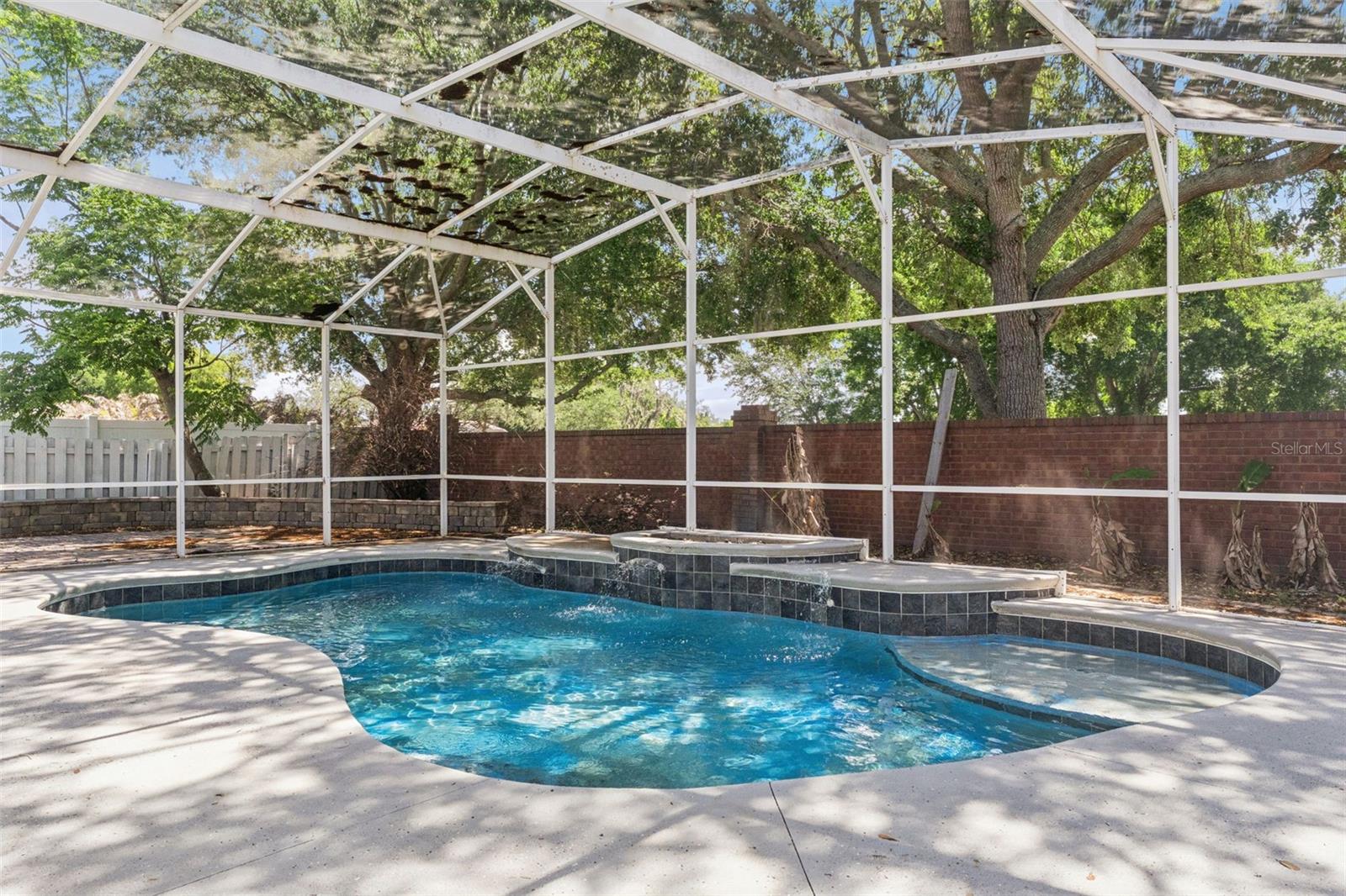 Image 2 of 52 For 2205 Wintermere Pointe Drive