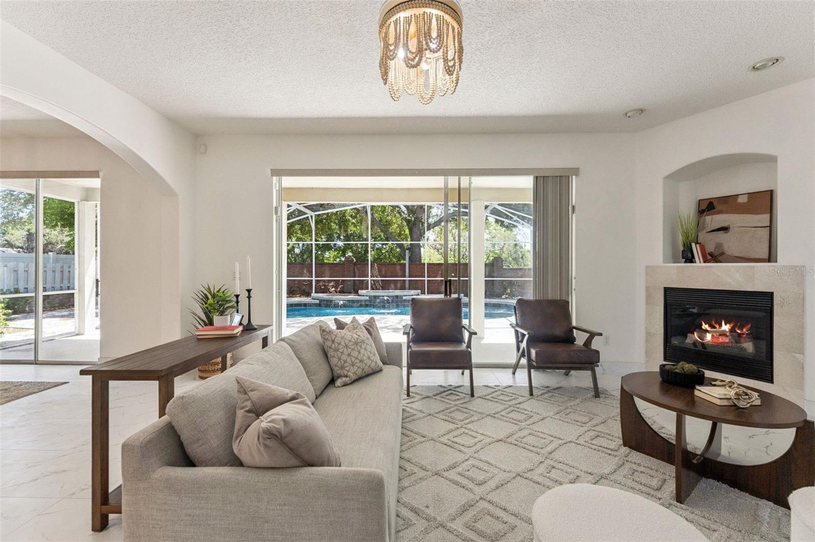 Image 4 of 52 For 2205 Wintermere Pointe Drive