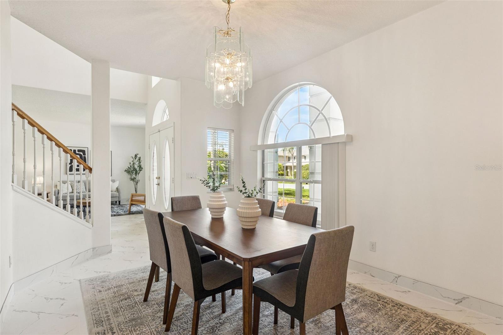 Image 5 of 52 For 2205 Wintermere Pointe Drive