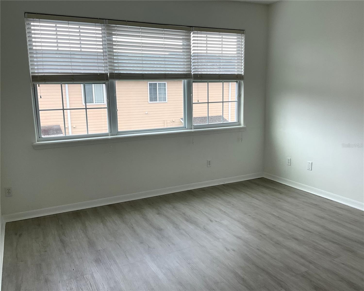 Image 12 of 18 For 10134 Willow Grove Court