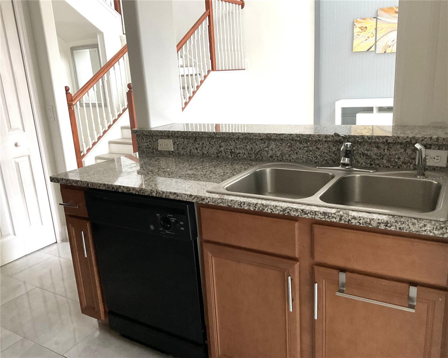 Image 4 of 18 For 10134 Willow Grove Court