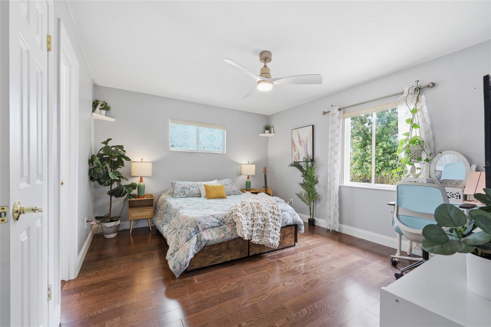 Image 10 of 18 For 993 Wildflower Way