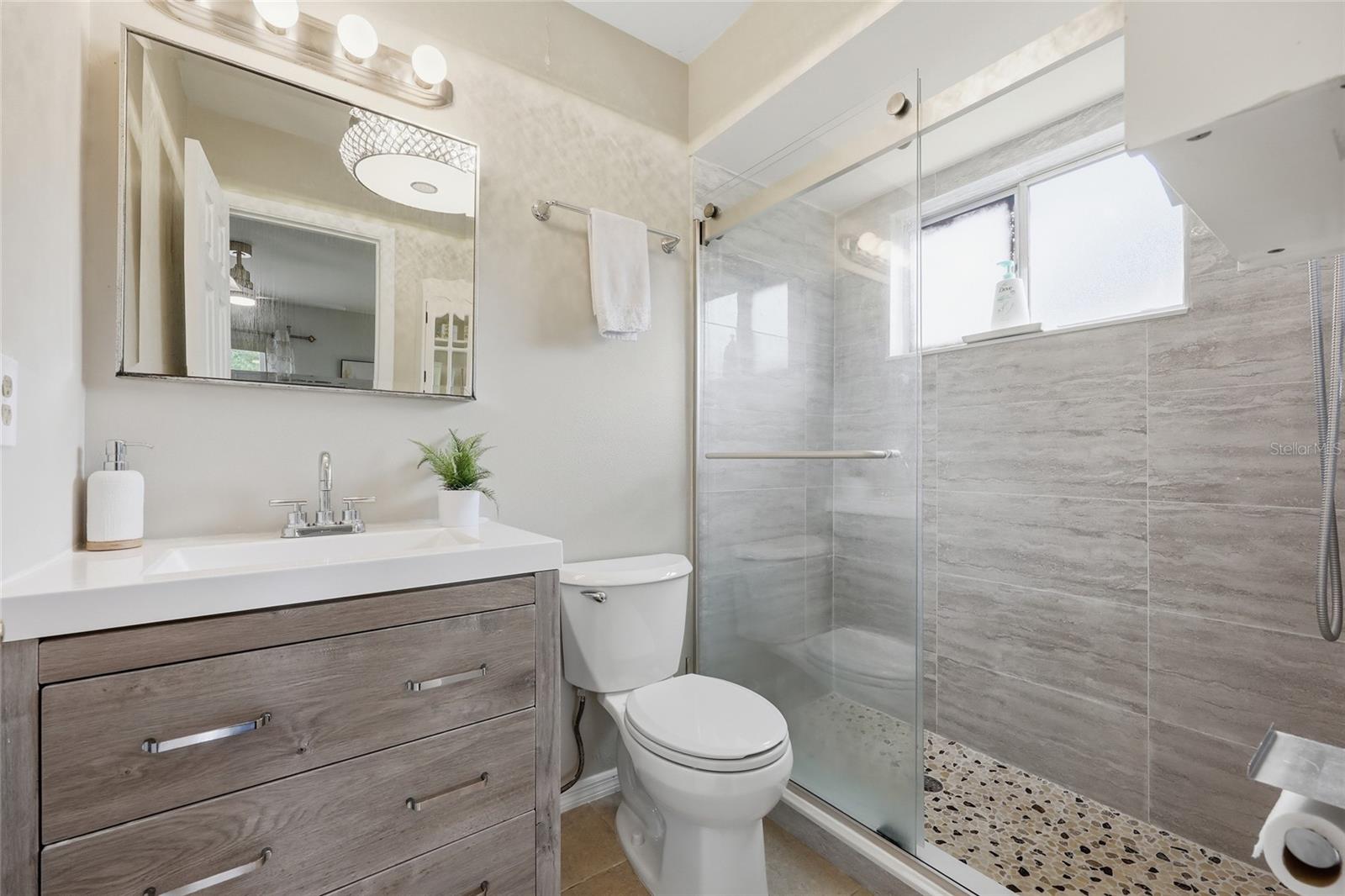 Image 12 of 18 For 993 Wildflower Way