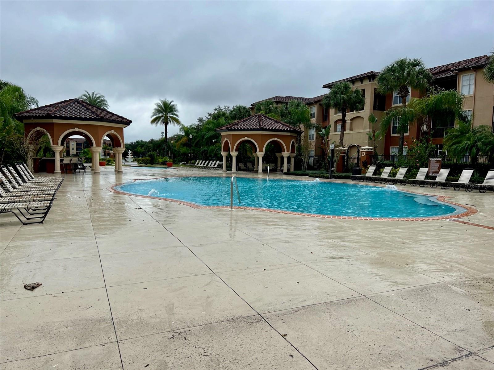 Image 15 of 22 For 5578 Metrowest Boulevard 1-302