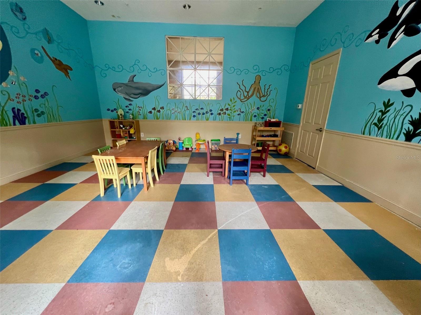 Image 17 of 22 For 5578 Metrowest Boulevard 1-302