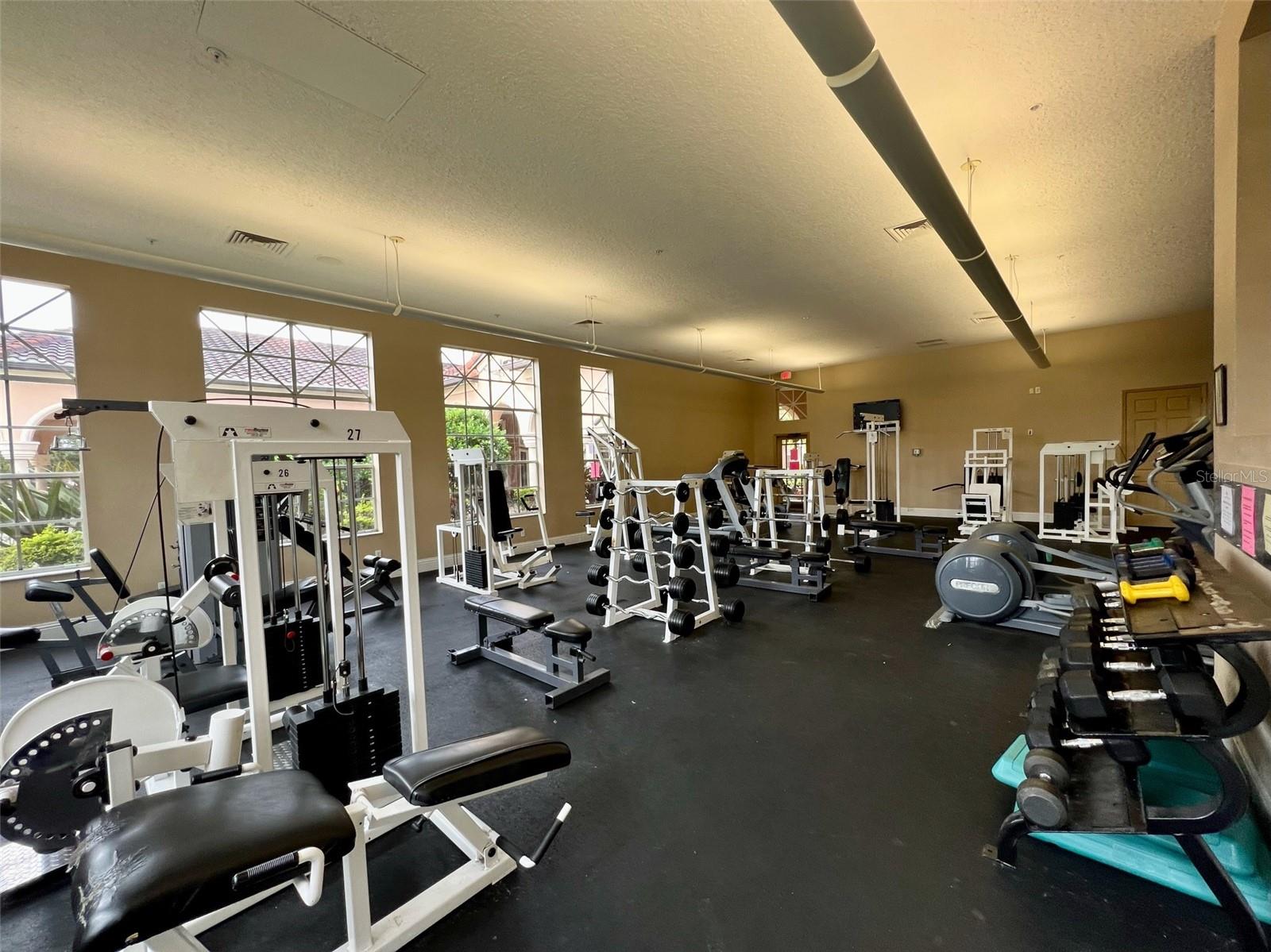 Image 20 of 22 For 5578 Metrowest Boulevard 1-302