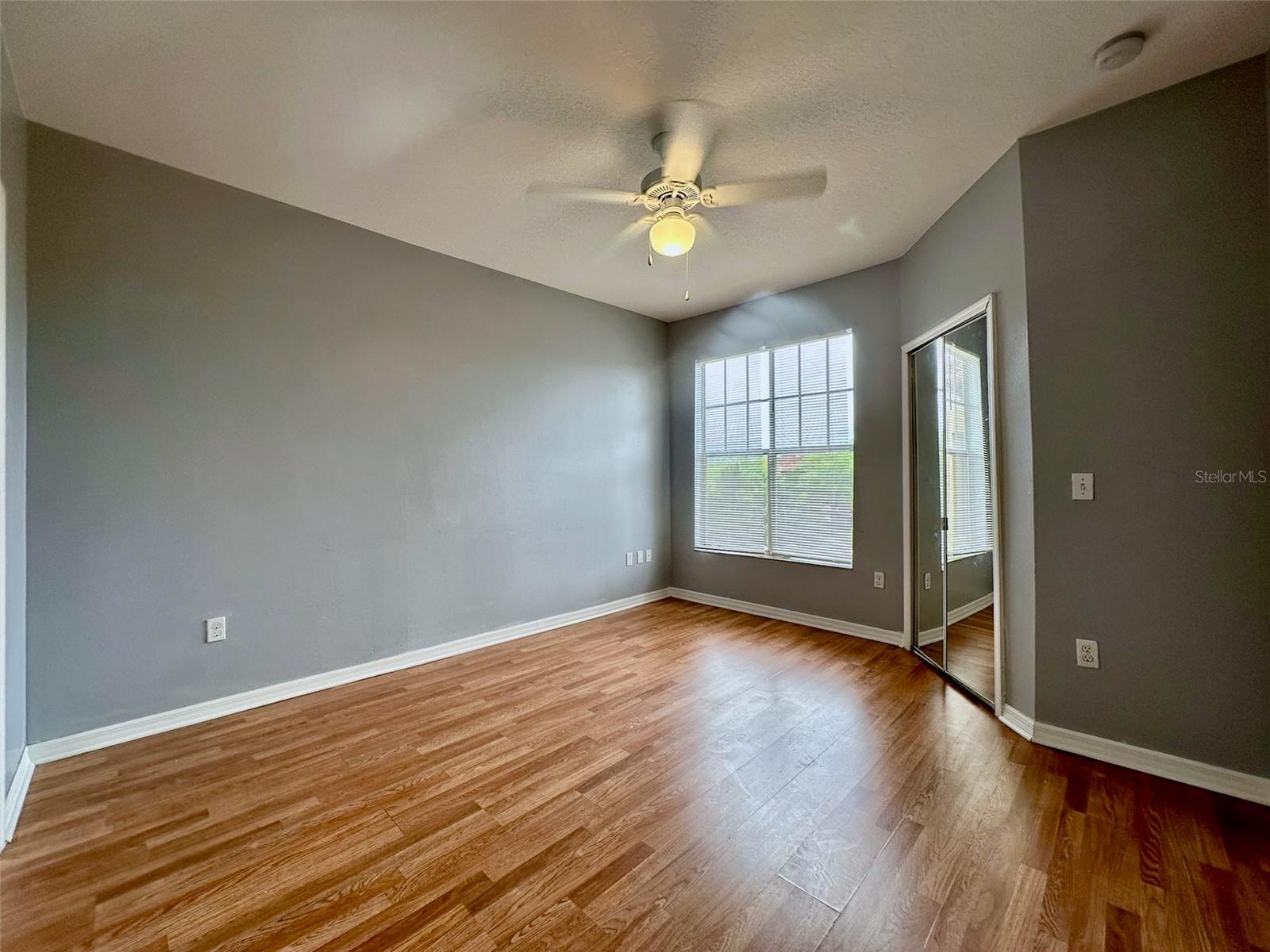 Image 7 of 22 For 5578 Metrowest Boulevard 1-302