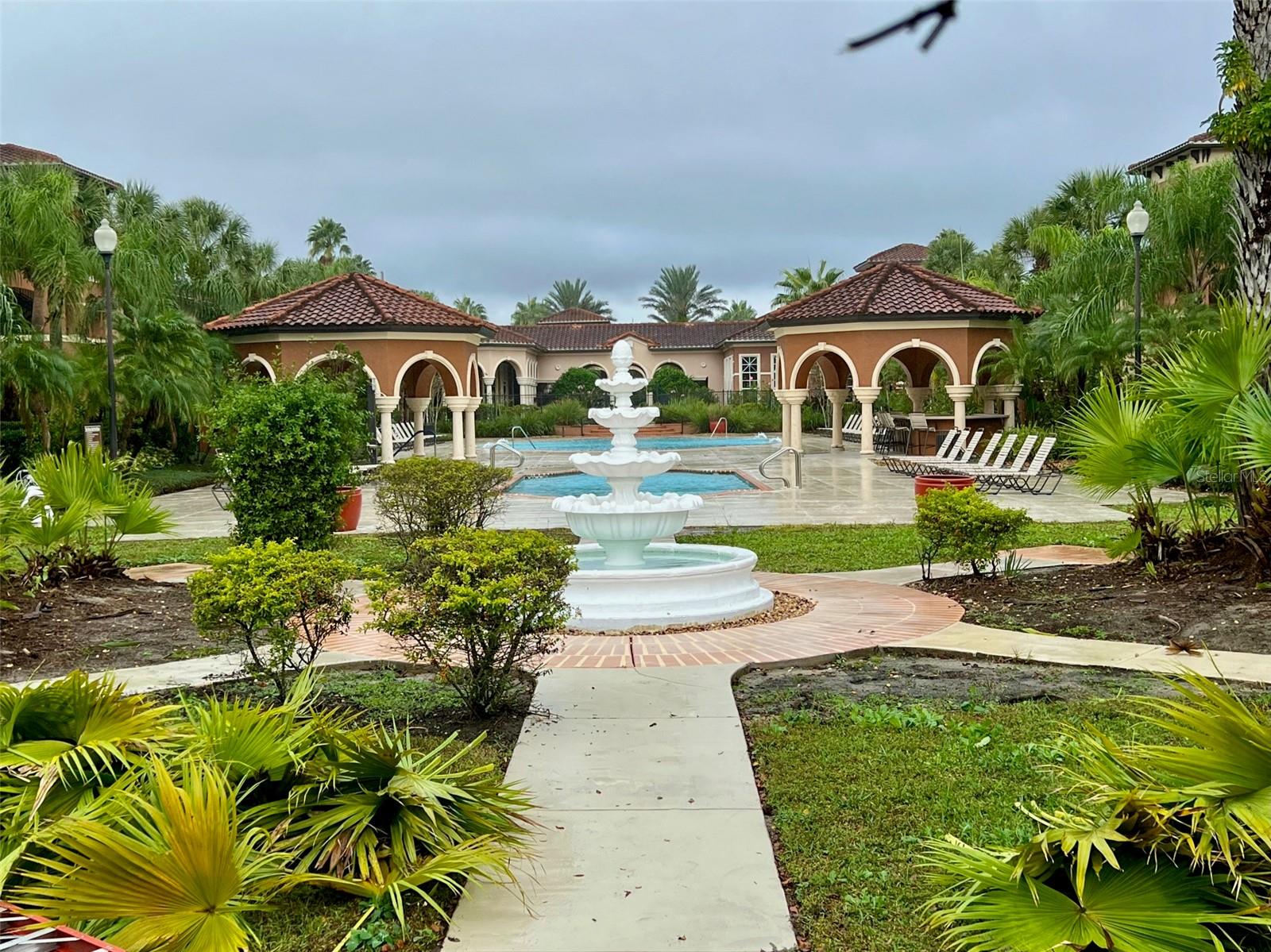 Image 9 of 22 For 5578 Metrowest Boulevard 1-302