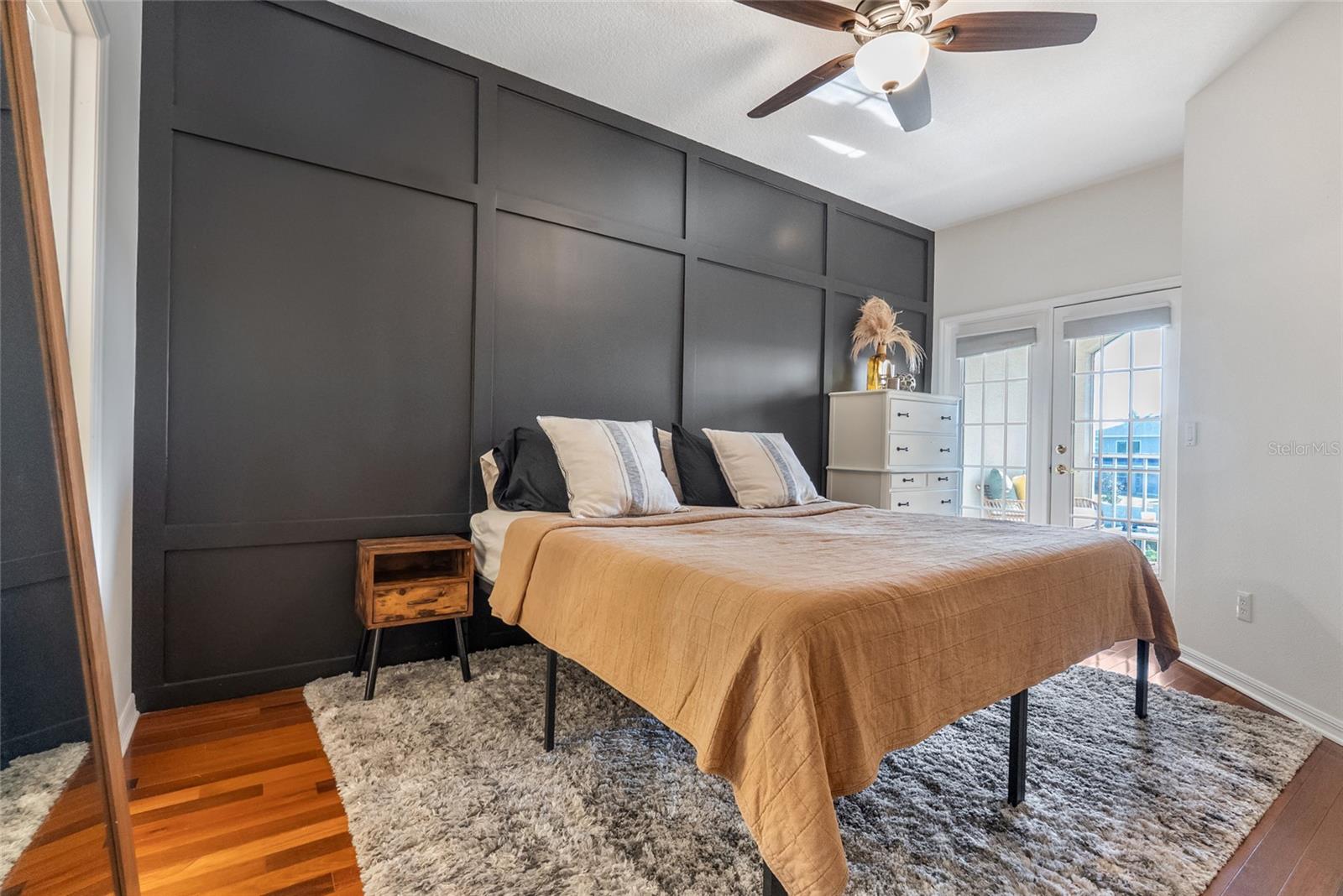 Image 16 of 39 For 13415 Fountainbleau Drive 5-6