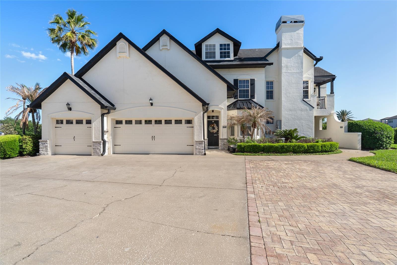 Image 2 of 39 For 13415 Fountainbleau Drive 5-6