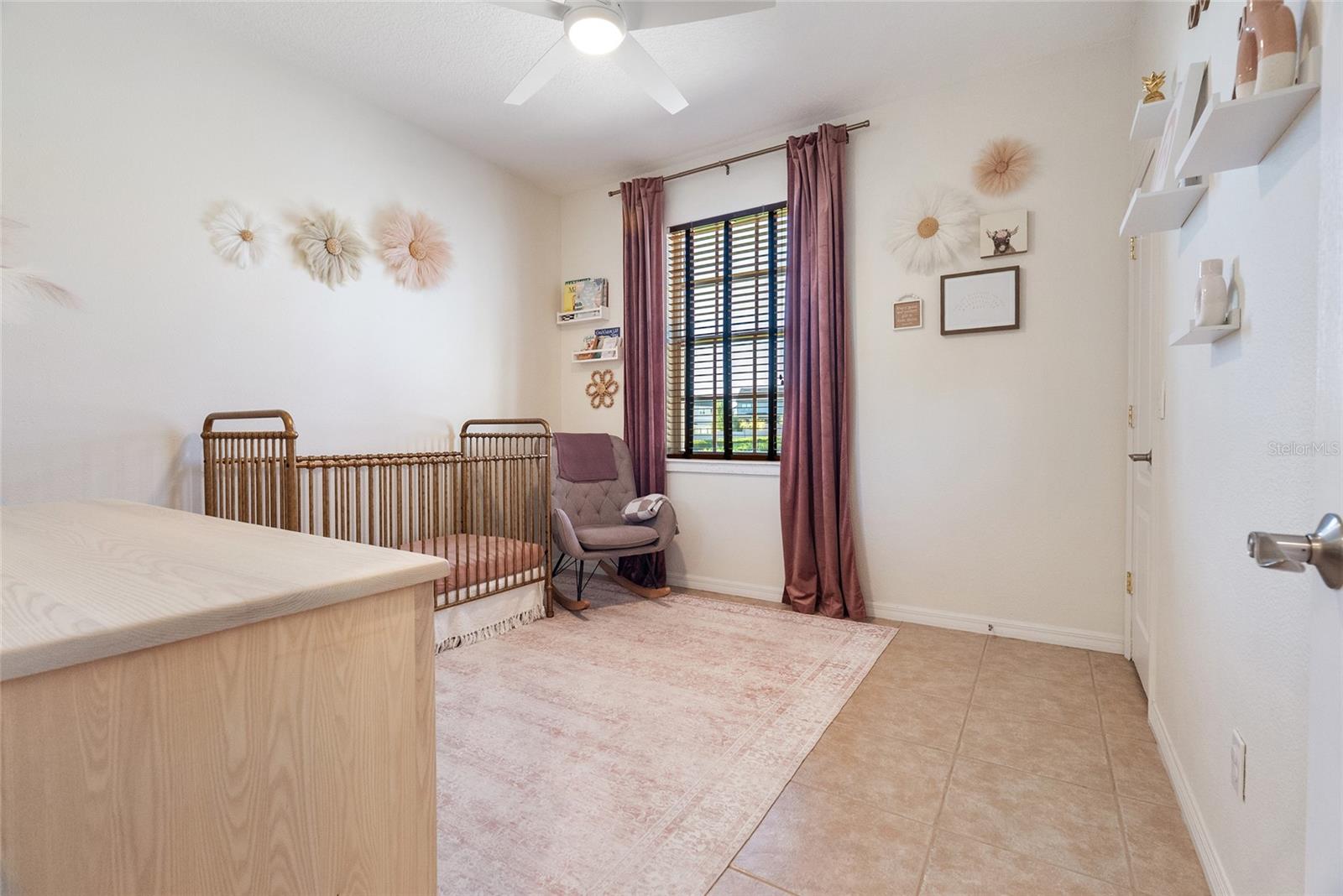 Image 24 of 39 For 13415 Fountainbleau Drive 5-6