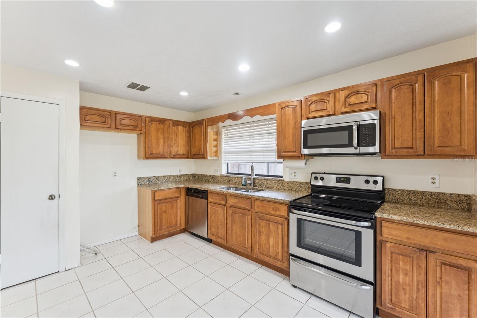 Image 7 of 20 For 1328 Andes Drive