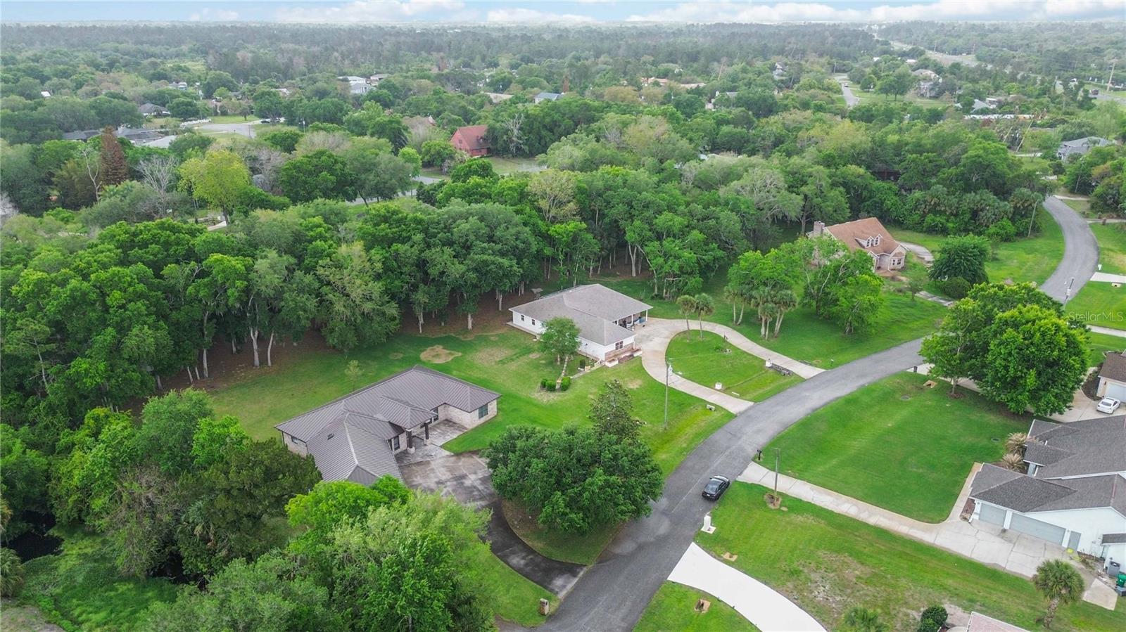 Image 34 of 40 For 2620 Toups Trail