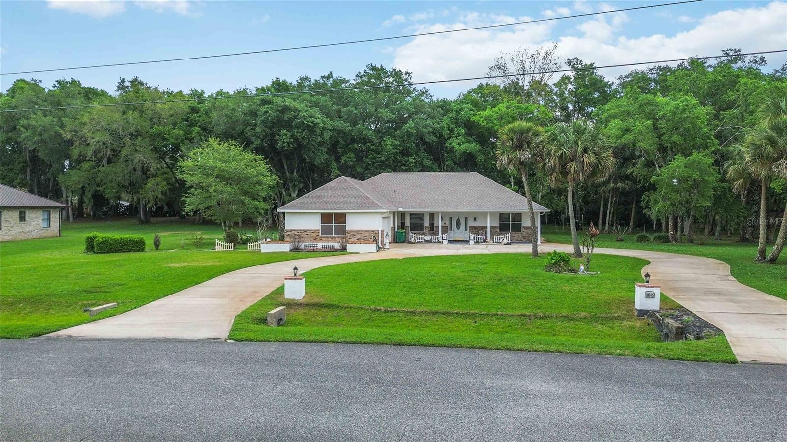 Image 35 of 40 For 2620 Toups Trail