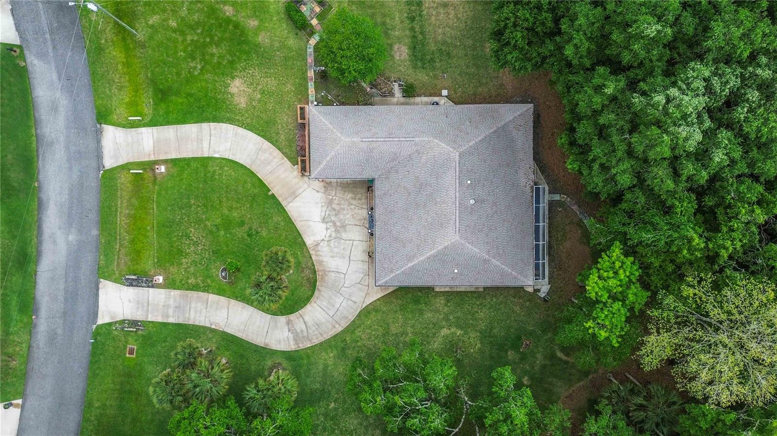 Image 36 of 40 For 2620 Toups Trail