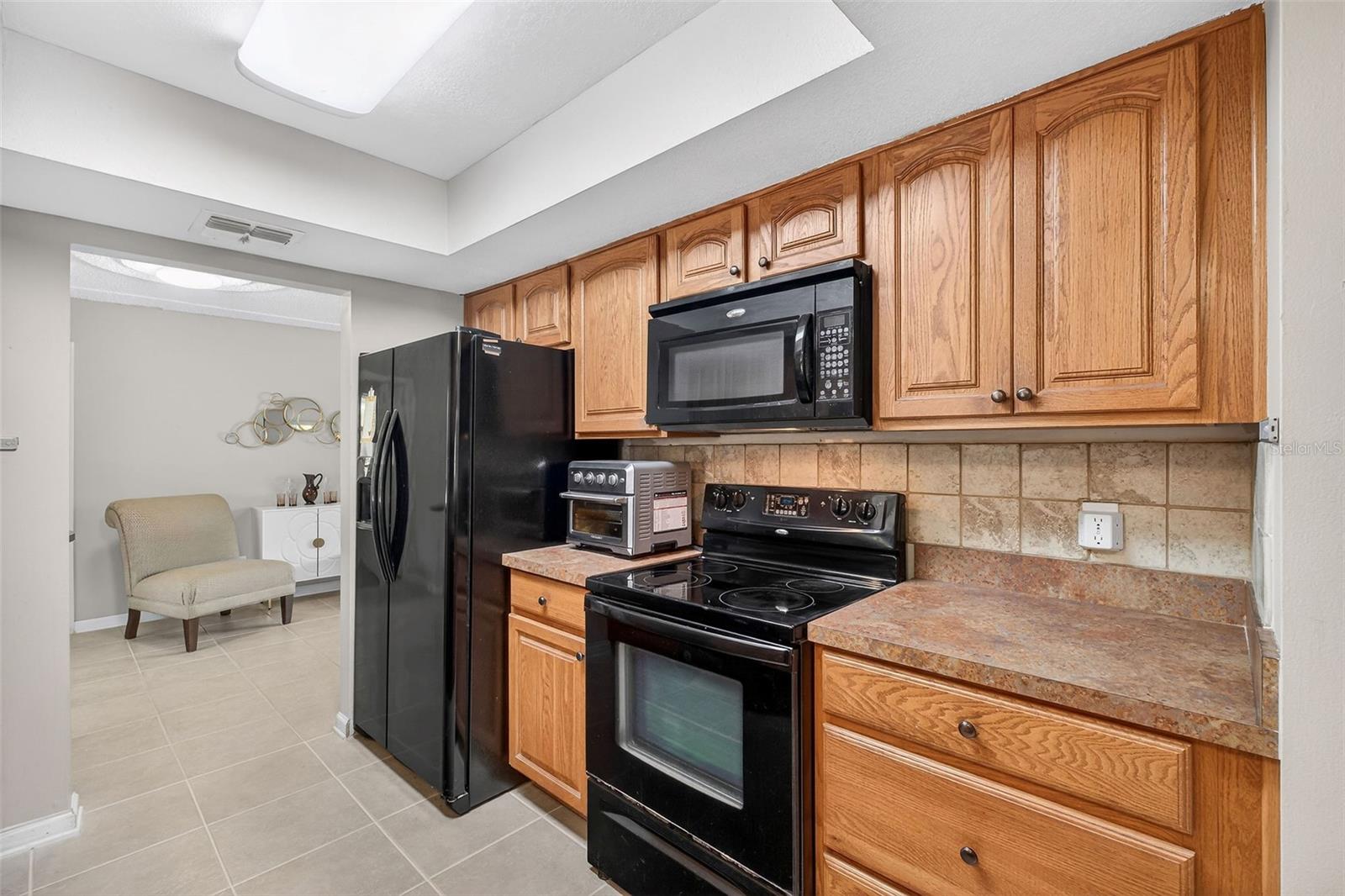Image 10 of 37 For 2225 Winter Woods Boulevard