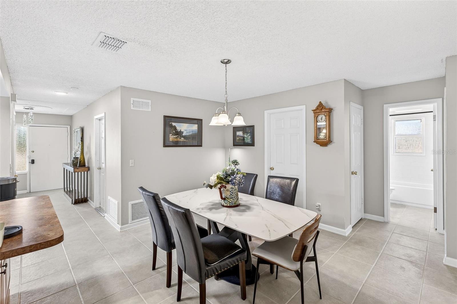 Image 11 of 37 For 2225 Winter Woods Boulevard