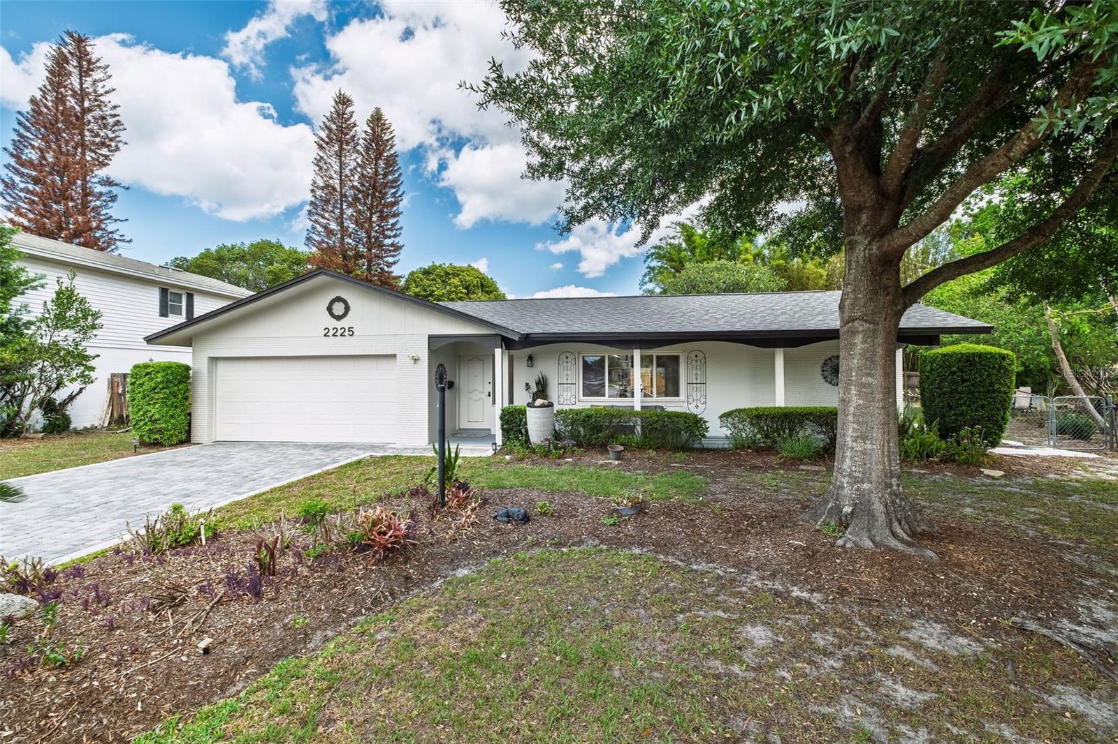 Image 22 of 37 For 2225 Winter Woods Boulevard
