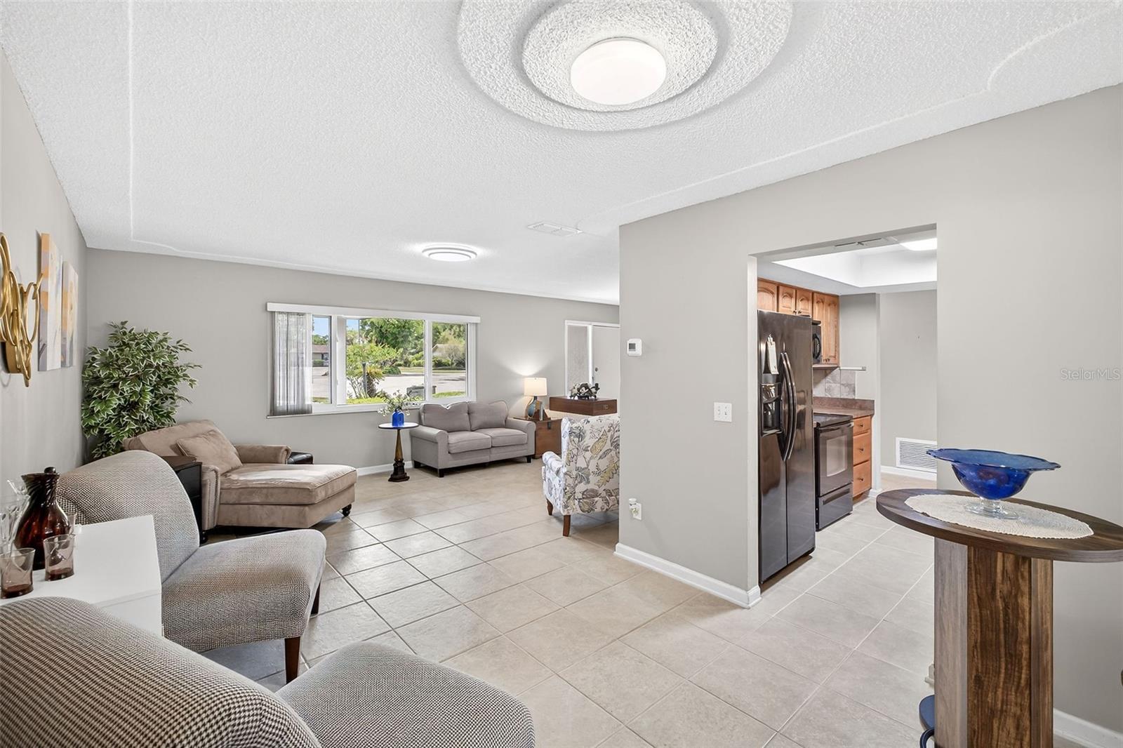 Image 33 of 37 For 2225 Winter Woods Boulevard