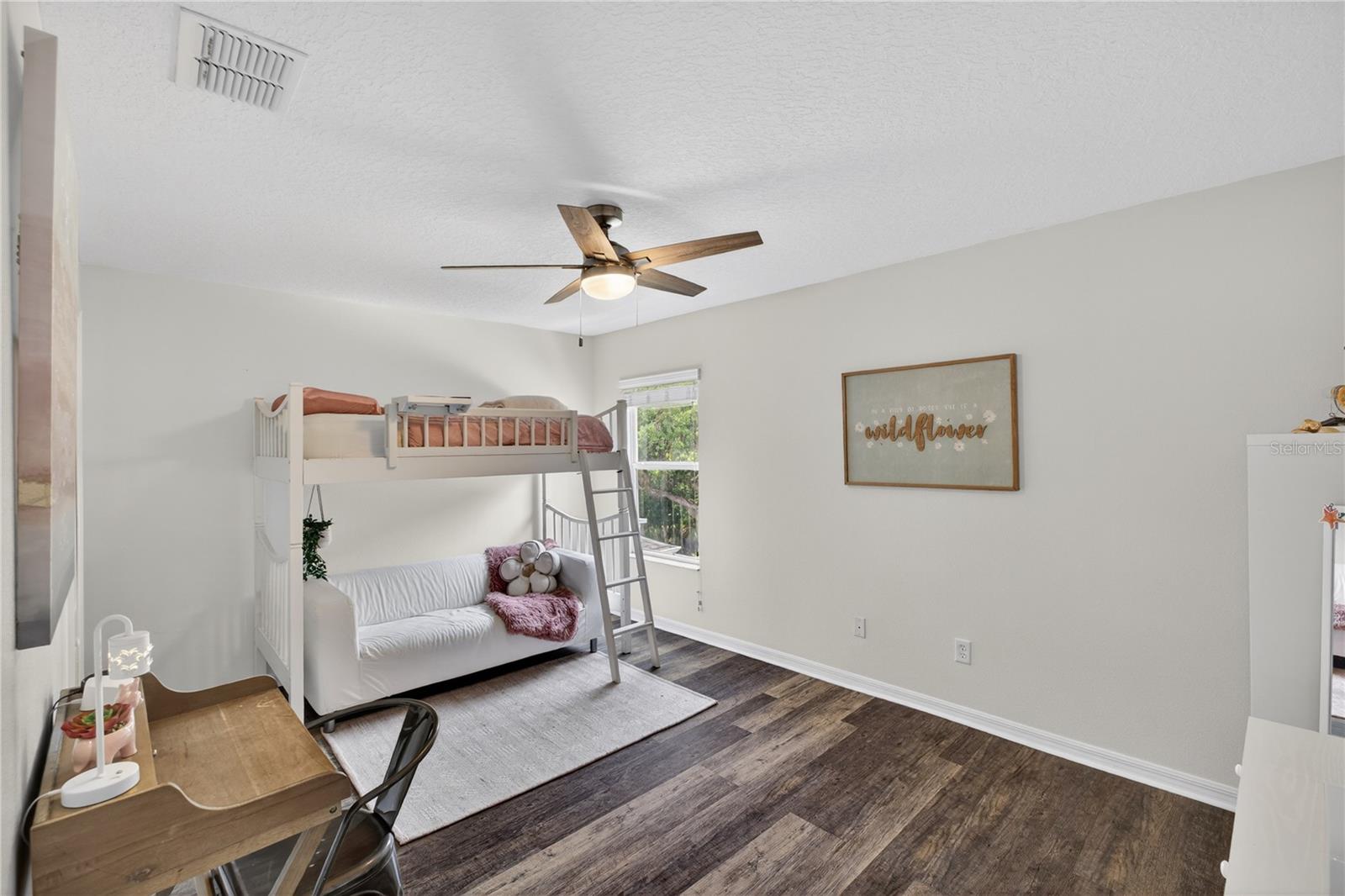 Image 28 of 37 For 16124 Birchwood Way