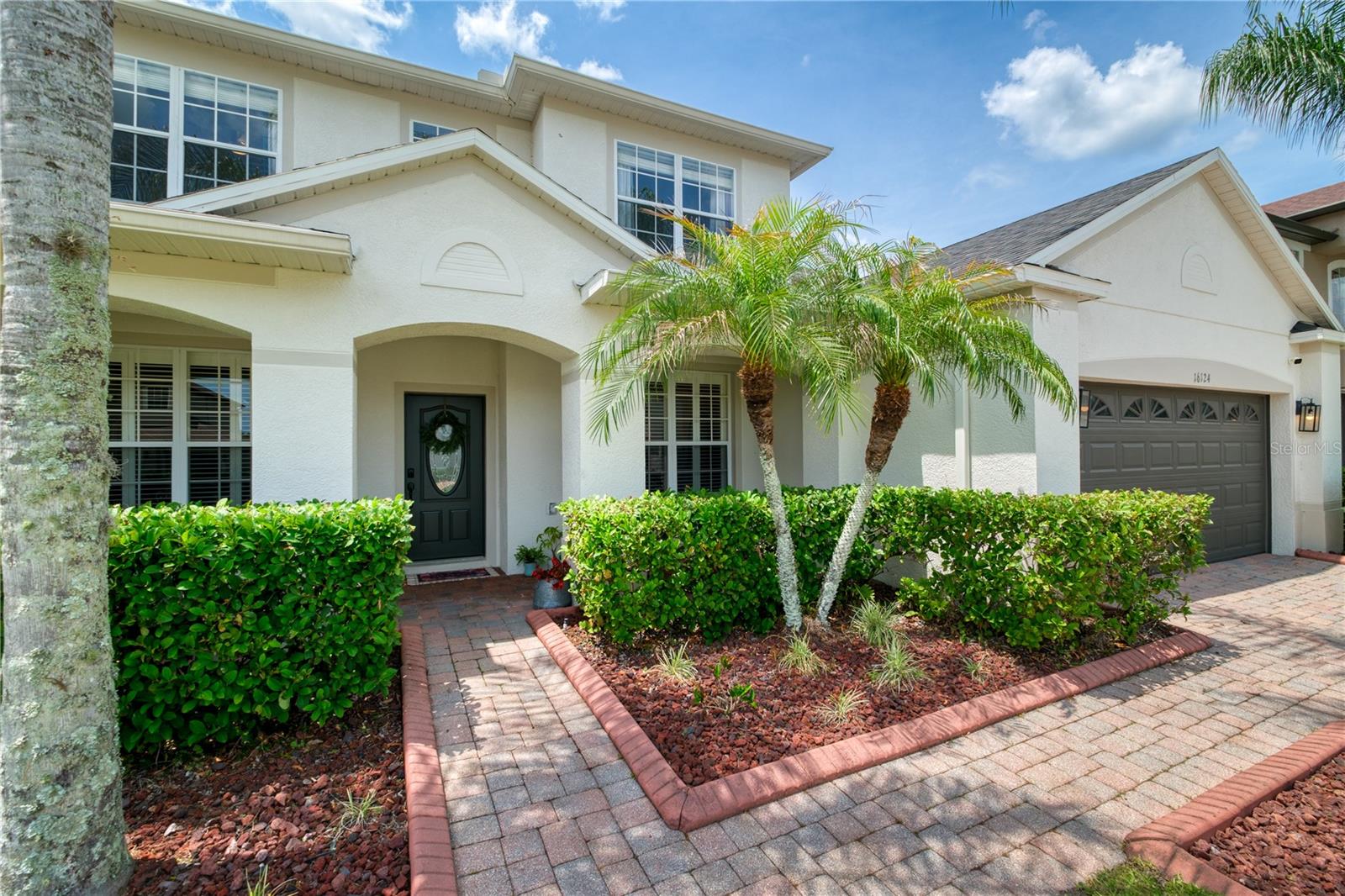 Image 3 of 37 For 16124 Birchwood Way