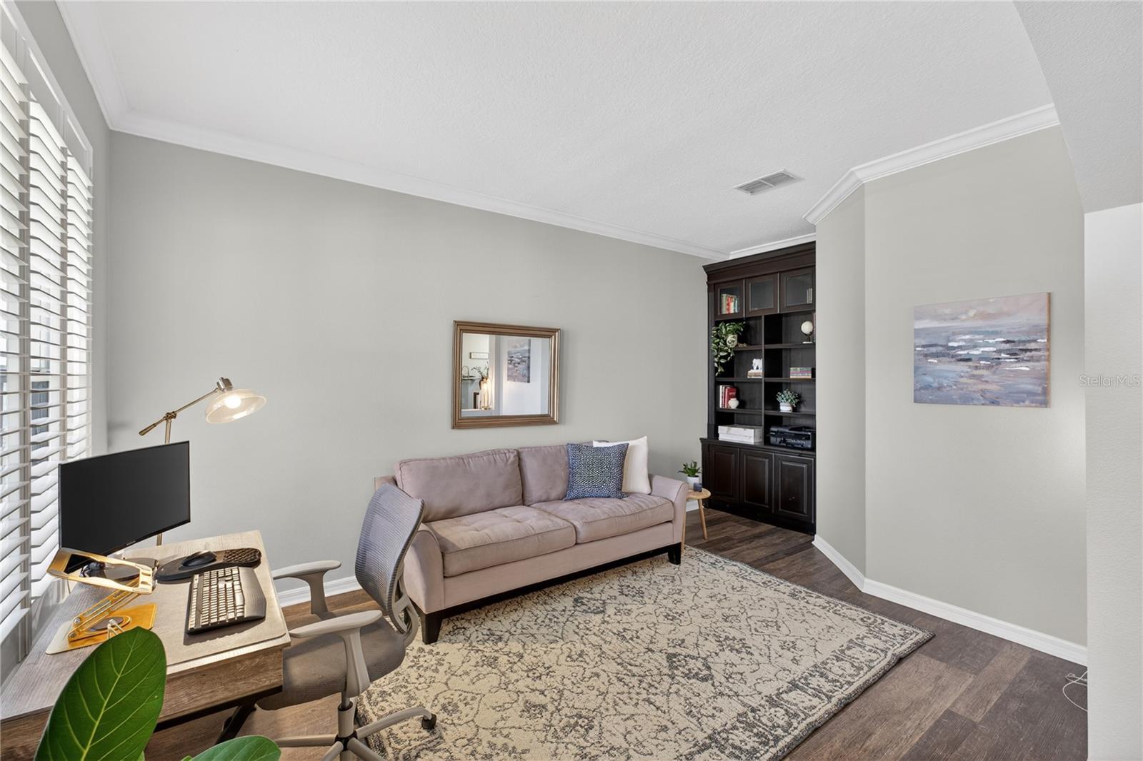 Image 4 of 37 For 16124 Birchwood Way