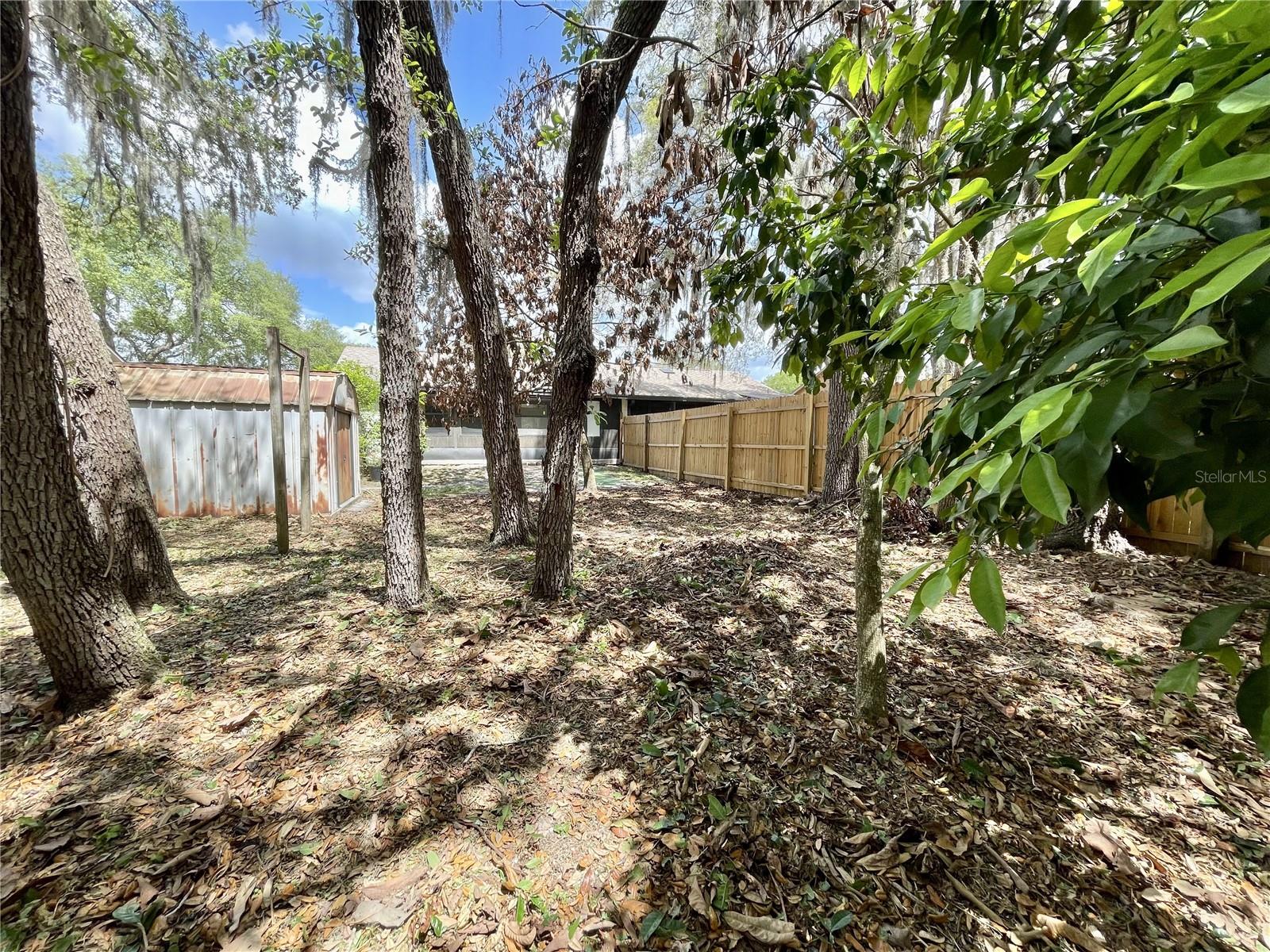 Image 30 of 36 For 9816 River Crest Court