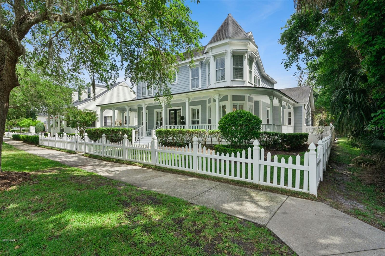 Image 3 of 84 For 231 Celebration Boulevard