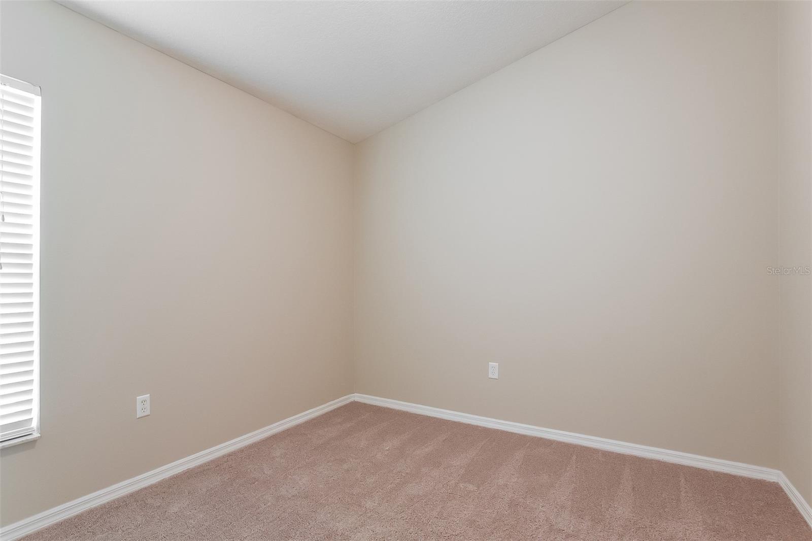 Image 16 of 21 For 168 Rose Hill Trail