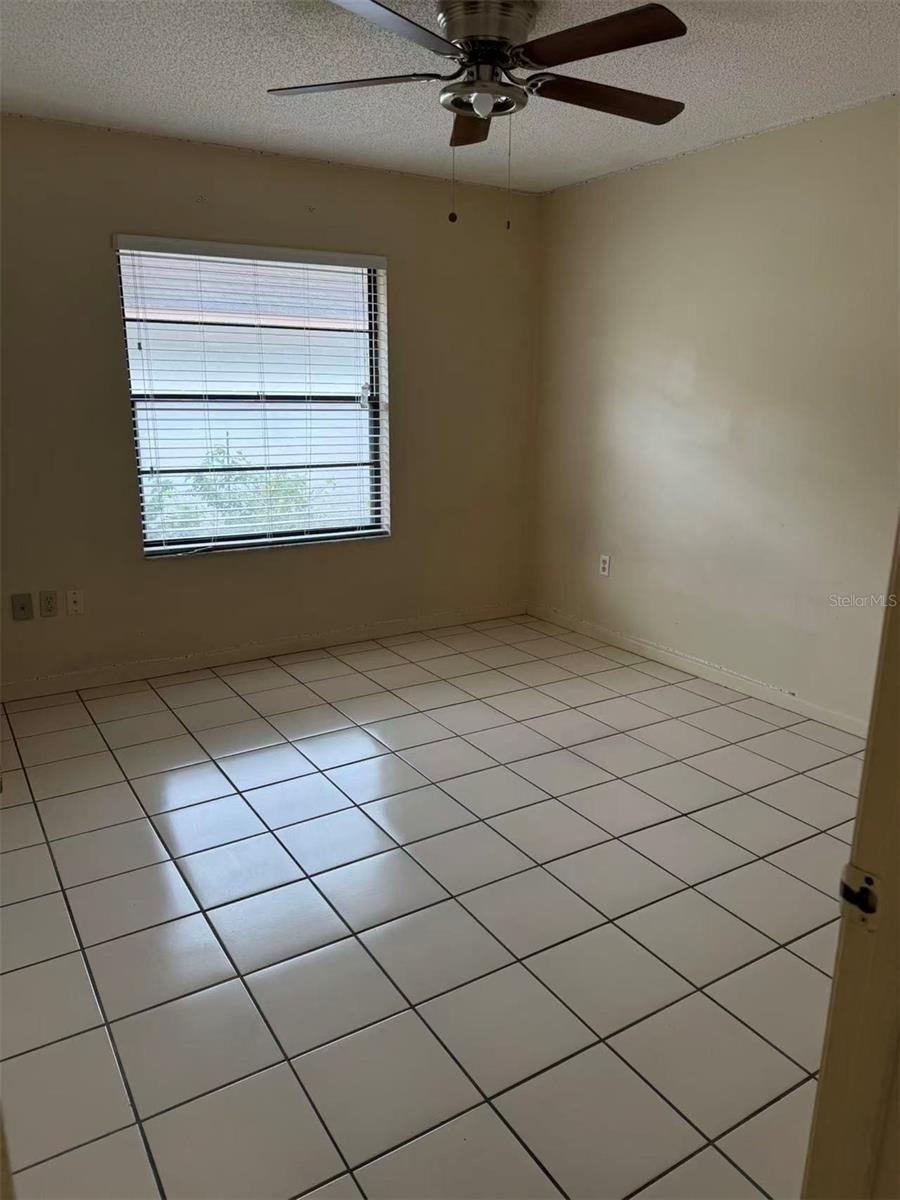 Image 7 of 61 For 4370 Sandhurst Drive