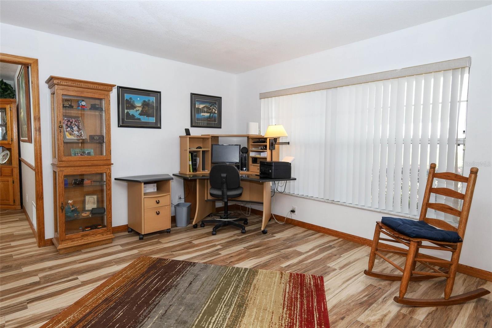 Image 12 of 54 For 9322 Buttonwood Street