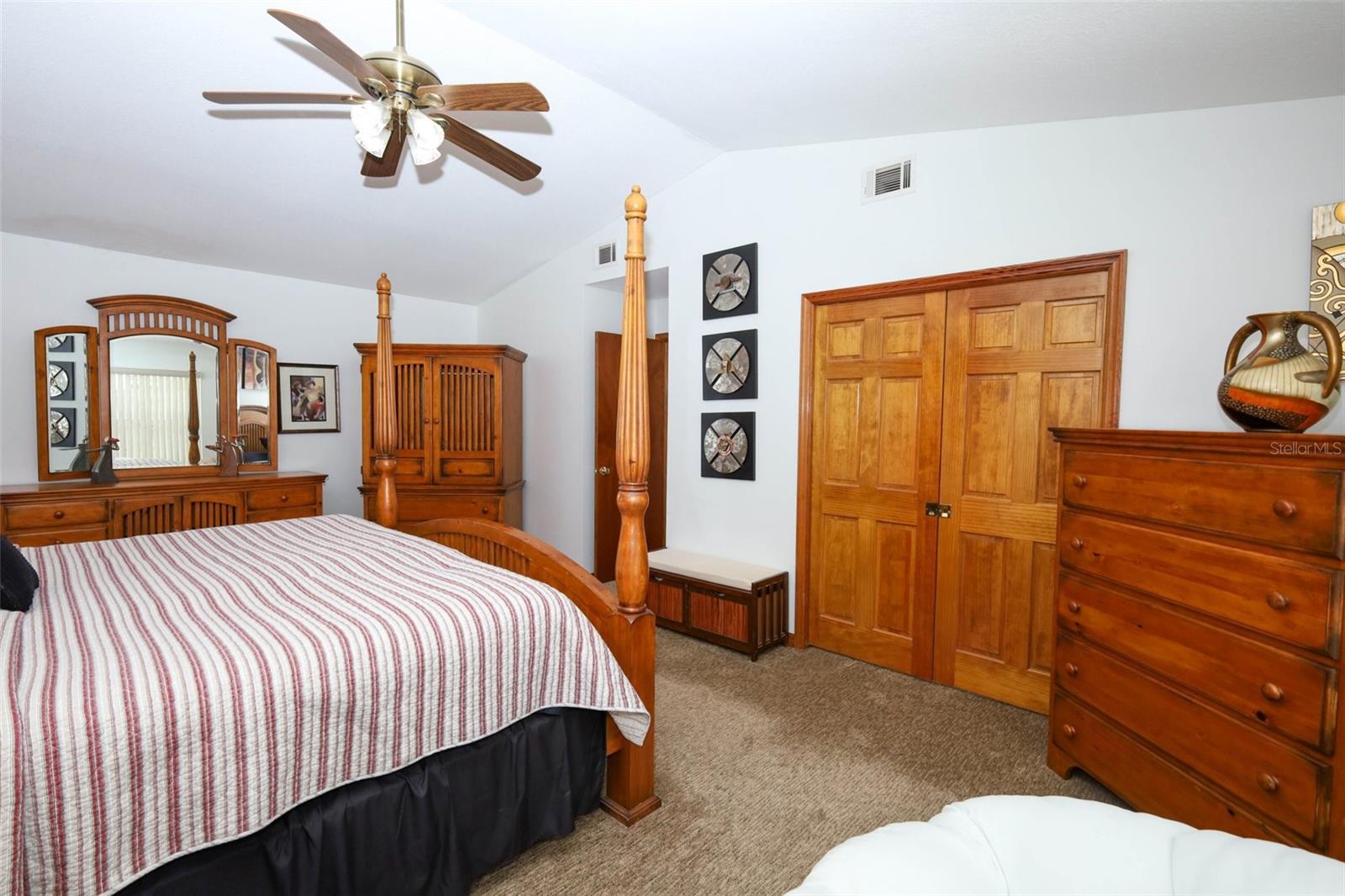 Image 27 of 54 For 9322 Buttonwood Street