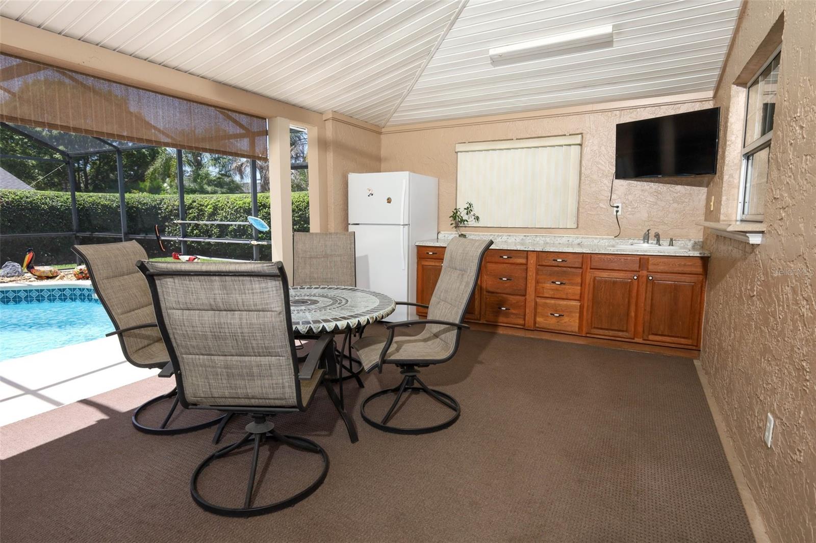 Image 35 of 54 For 9322 Buttonwood Street