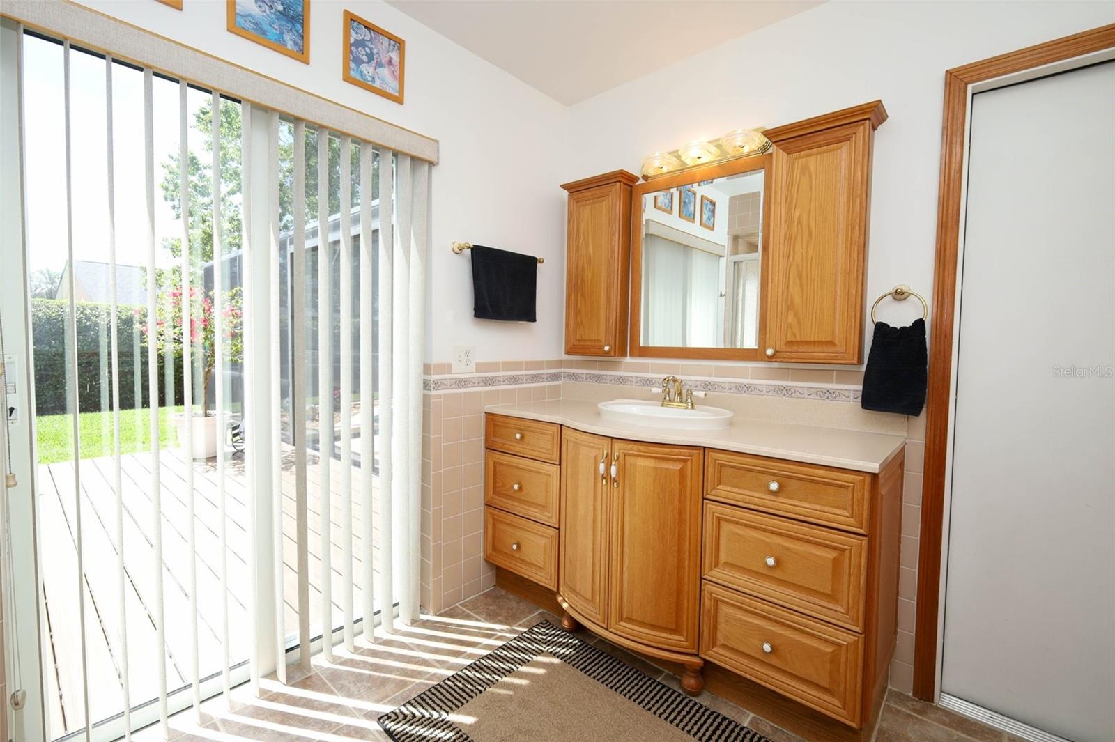 Image 9 of 54 For 9322 Buttonwood Street