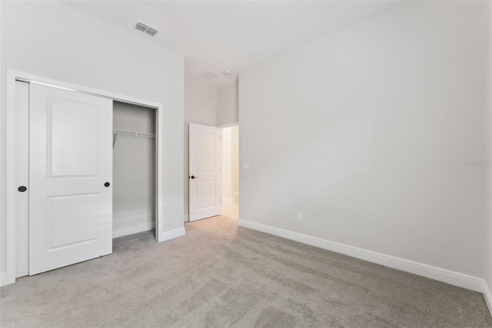 Image 26 of 63 For 15327 Gilligan Court