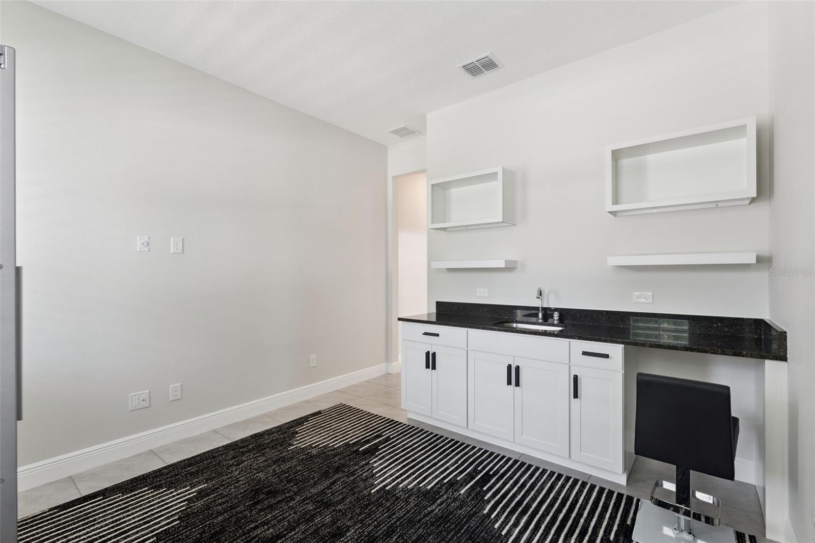 Image 29 of 63 For 15327 Gilligan Court