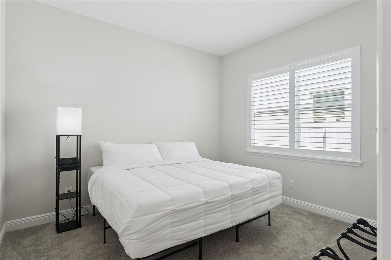 Image 30 of 63 For 15327 Gilligan Court