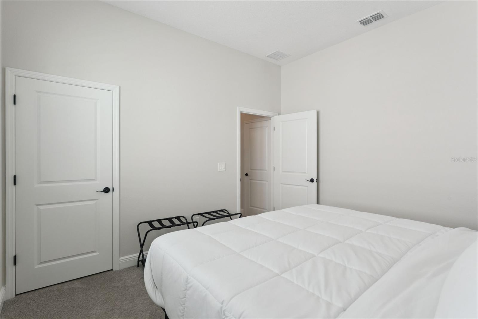 Image 31 of 63 For 15327 Gilligan Court