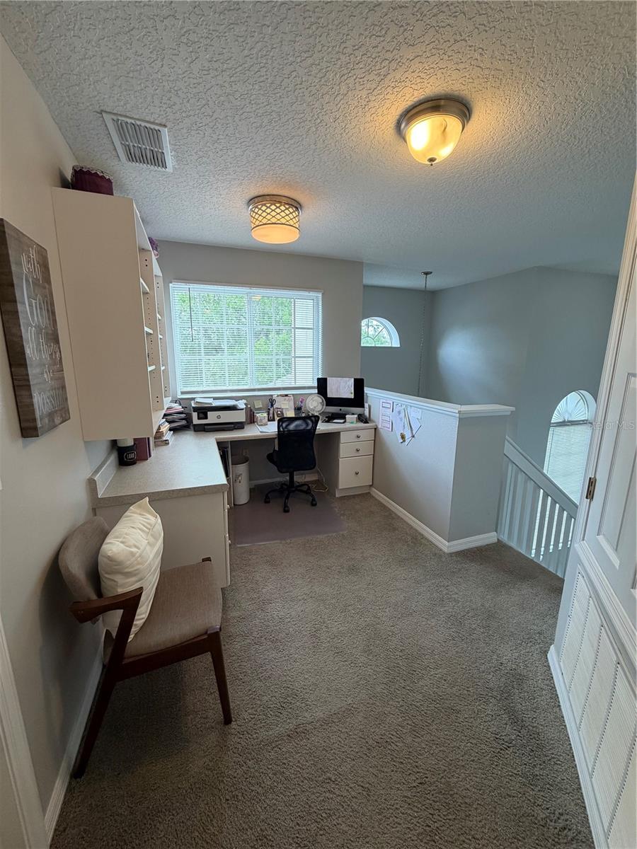 Image 15 of 53 For 2675 Dover Glen Circle