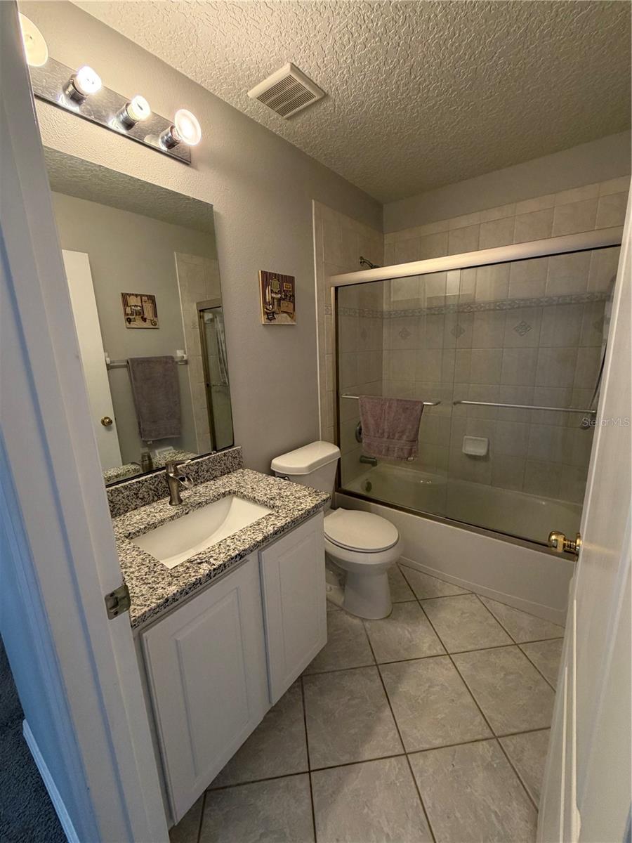 Image 17 of 53 For 2675 Dover Glen Circle