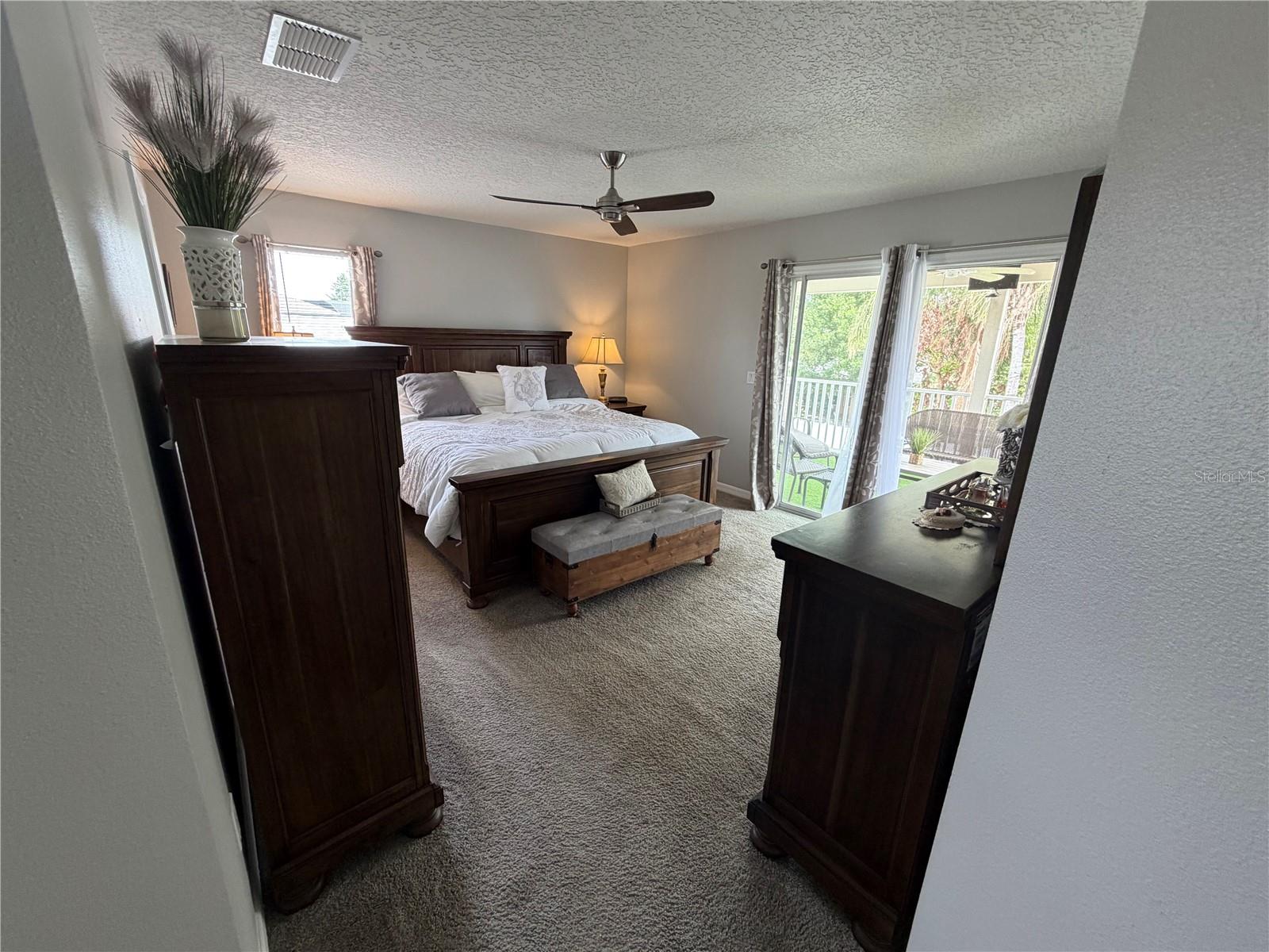 Image 23 of 53 For 2675 Dover Glen Circle