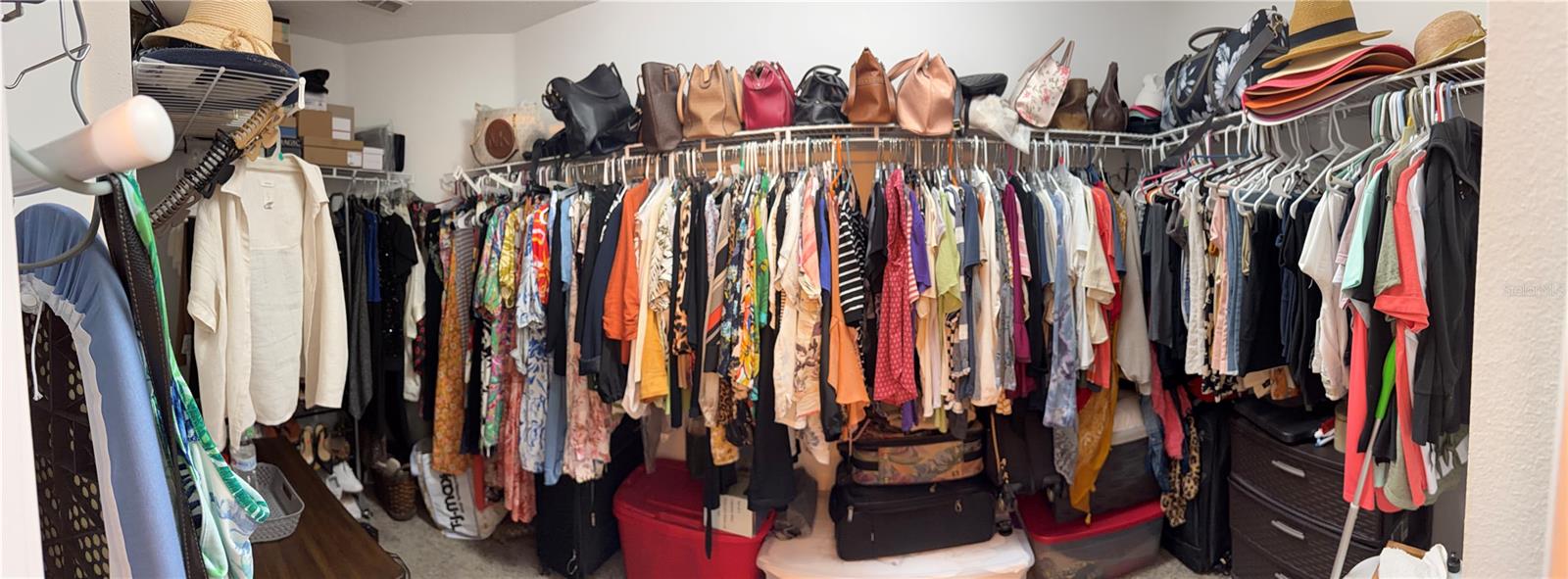 Image 27 of 53 For 2675 Dover Glen Circle